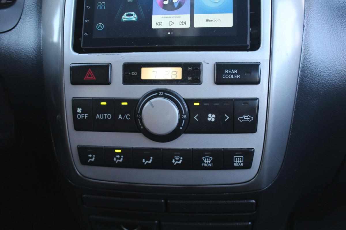 toyota-avensis-verso-2-0-d-4d-2005-diesel-1995cc