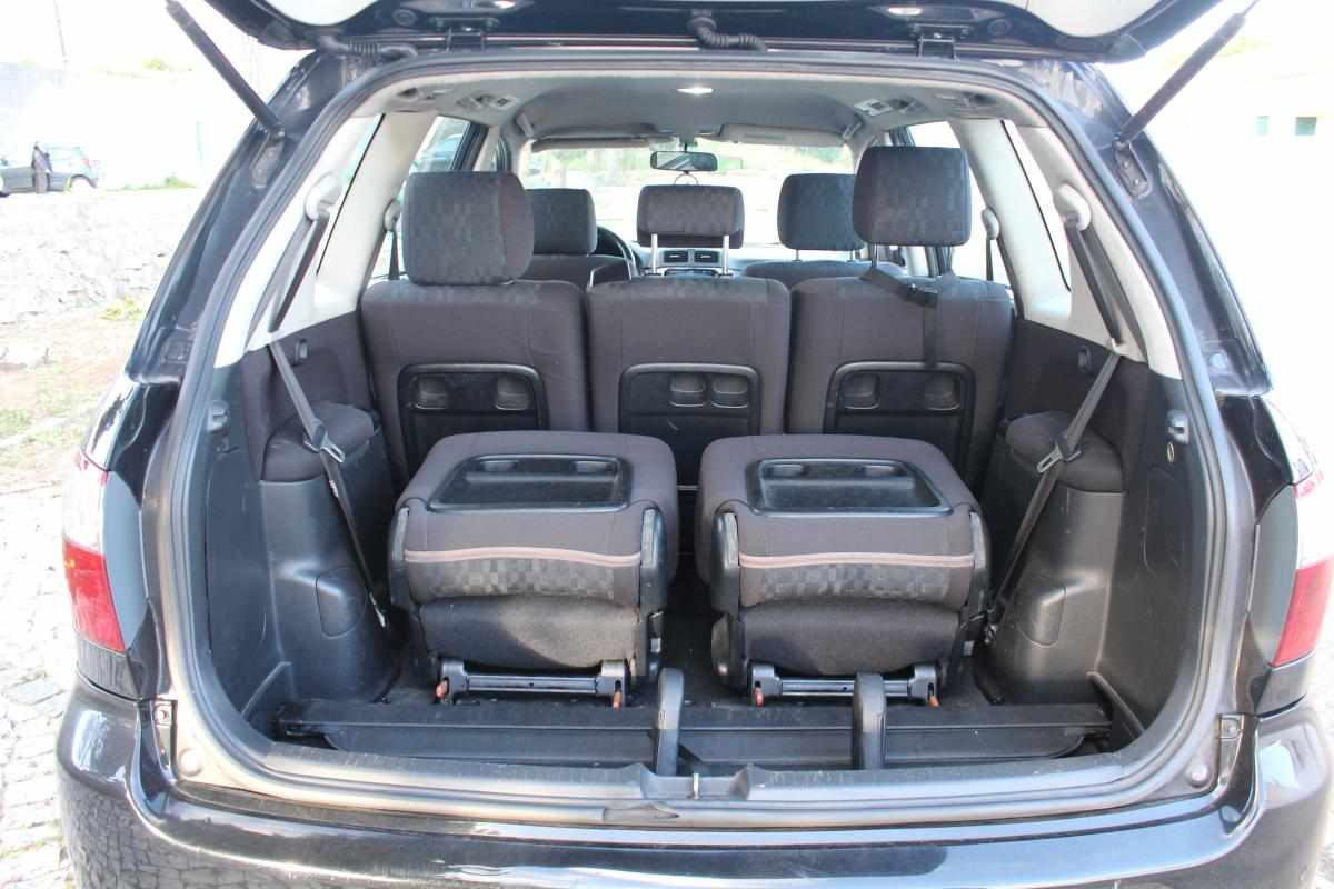 toyota-avensis-verso-2-0-d-4d-2005-diesel-1995cc