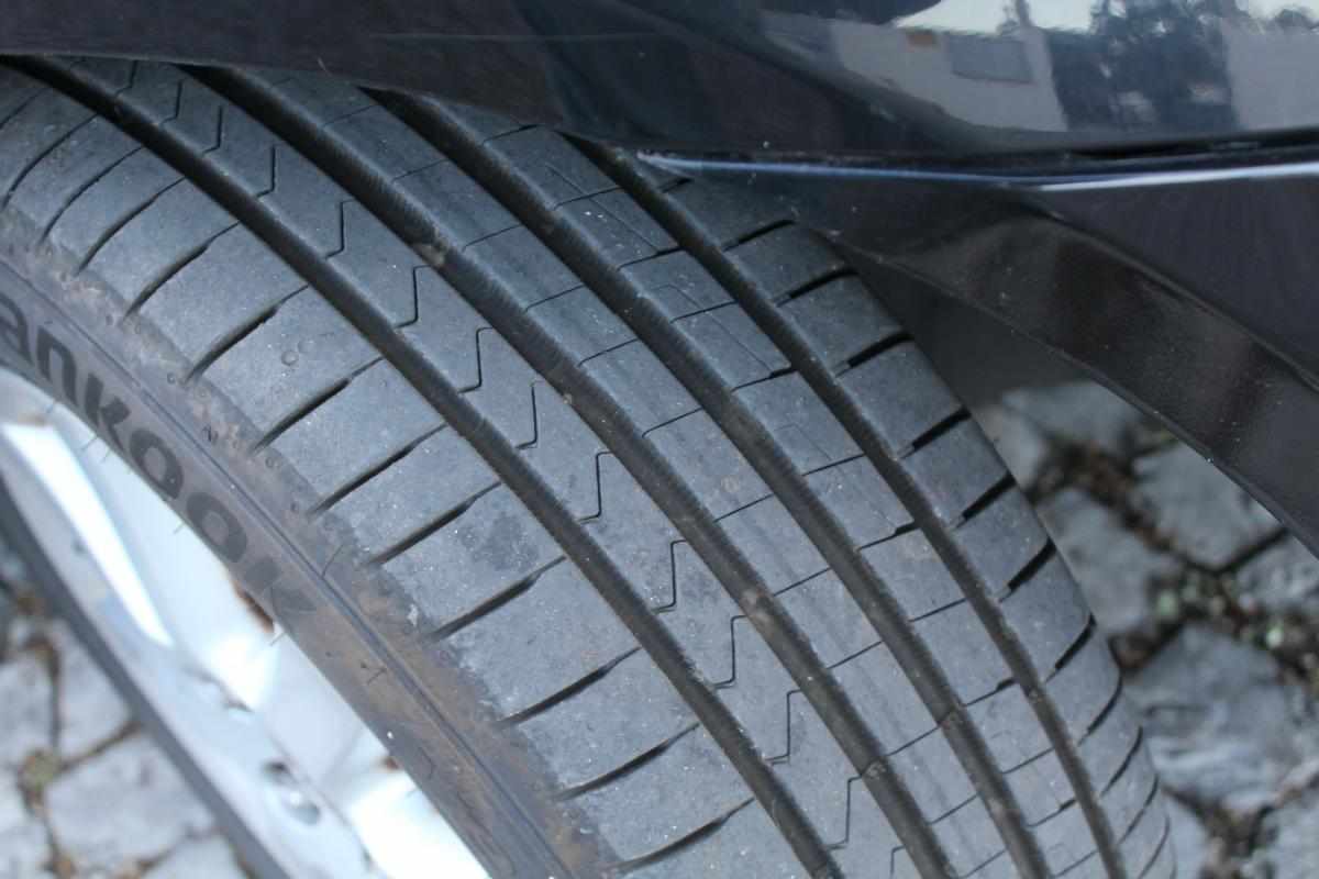 toyota-avensis-verso-2-0-d-4d-2005-diesel-1995cc
