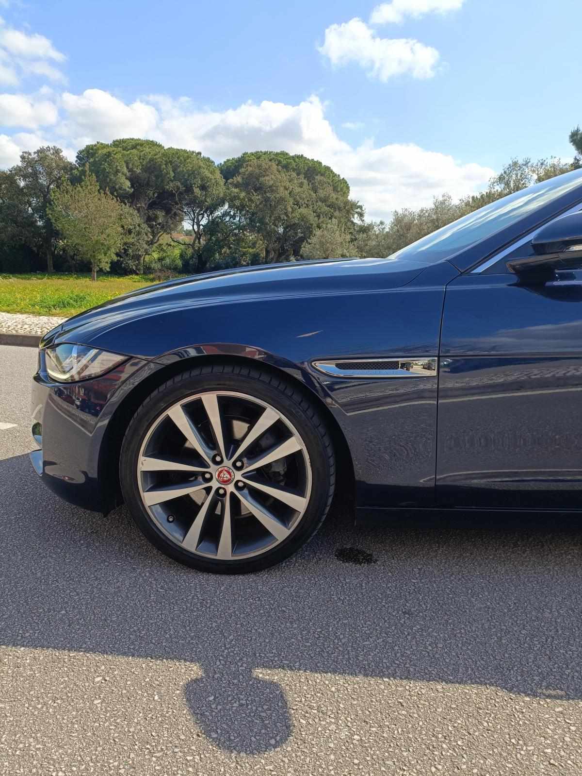 jaguar-xe-20d-2016-diesel-1999cc