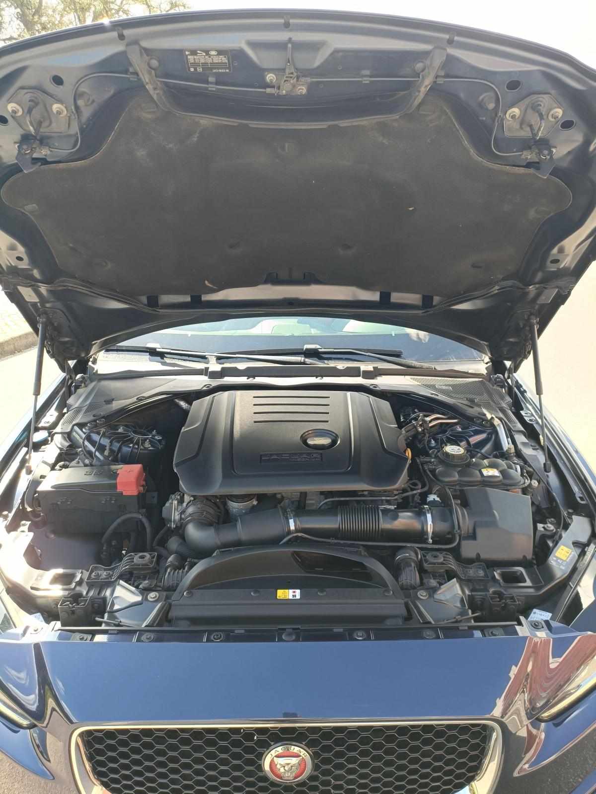 jaguar-xe-20d-2016-diesel-1999cc
