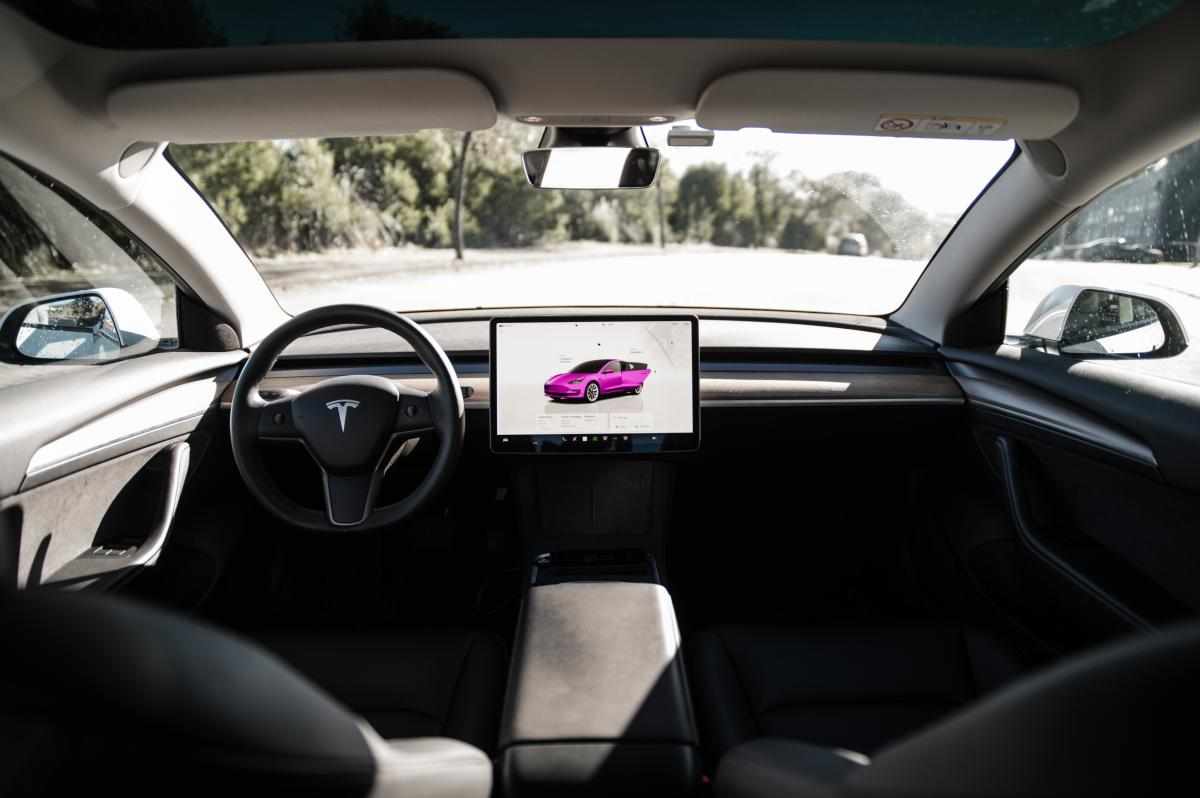 tesla-model-3-long-range-awd-2022-eletrico