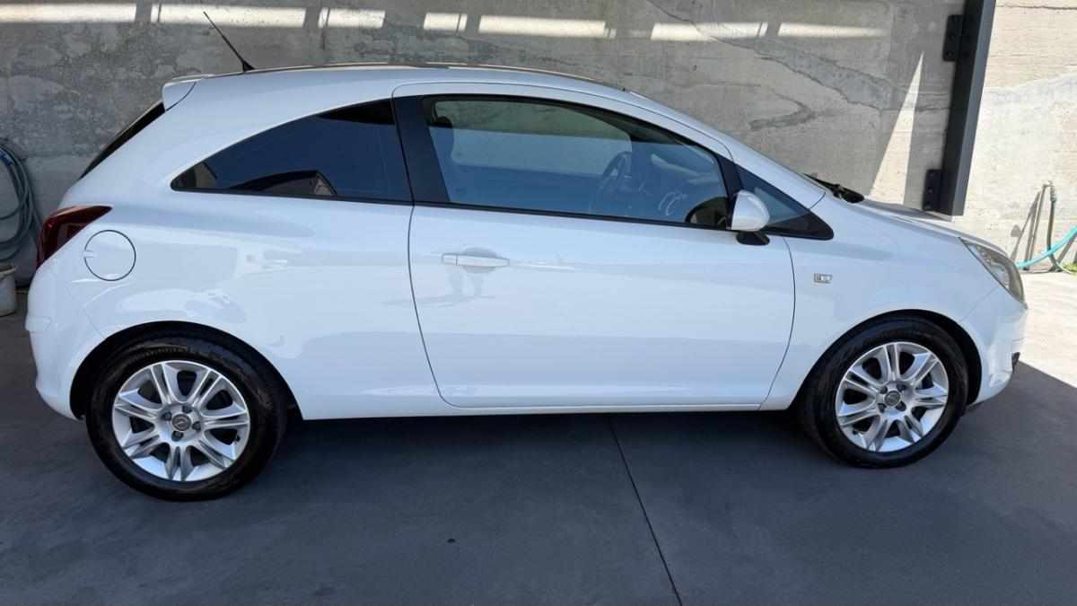 opel-corsa-1-3-cdti-2010-diesel-1248cc