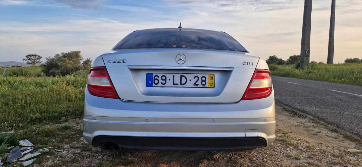 mercedes-benz-classe-c-c-200-cdi-blueefficiency-2010-diesel-2143cc