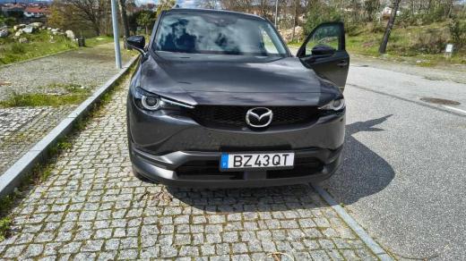 mazda-mx-30-0-8-e-skyactiv-r-ev-2023-eletrico-1660cc
