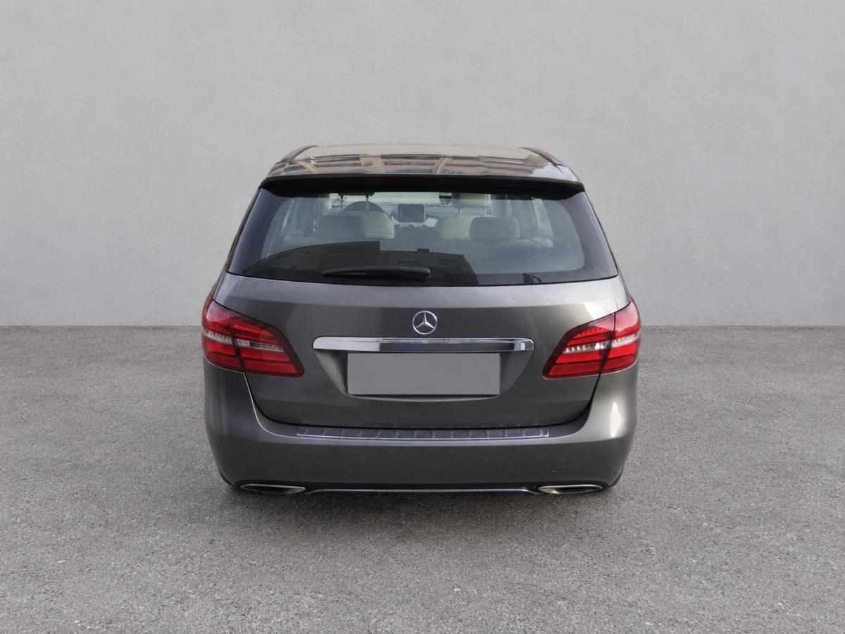 mercedes-benz-classe-b-b-200-cdi-2015-diesel-2143cc