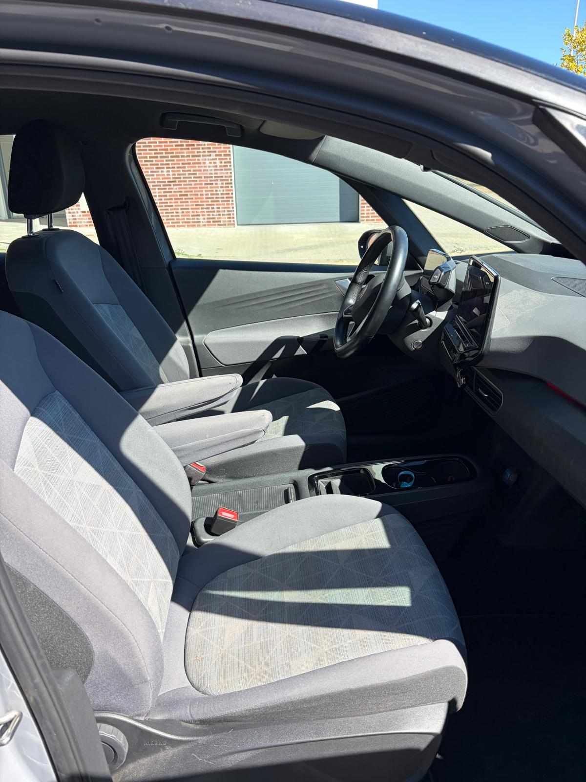 volkswagen-id-3-pure-performance-45-kwh-2022-eletrico