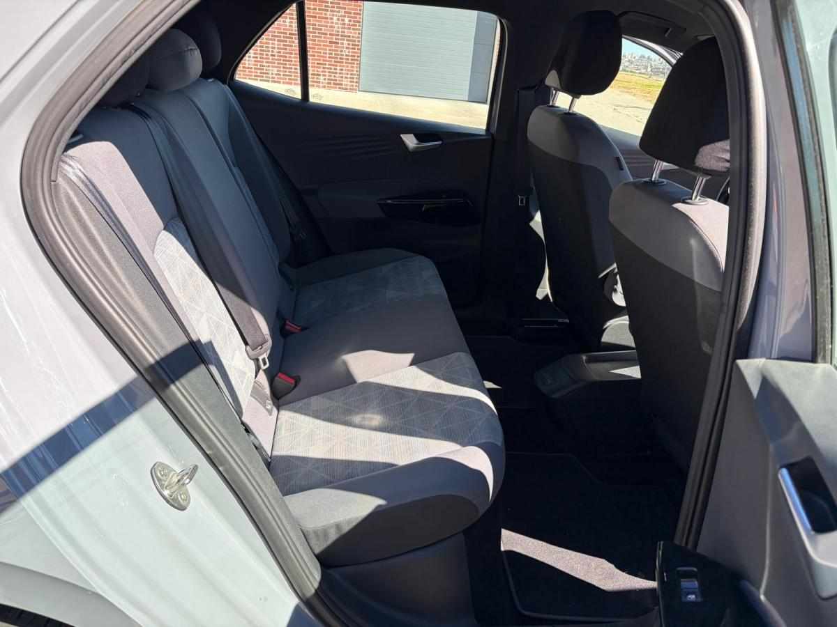 volkswagen-id-3-pure-performance-45-kwh-2022-eletrico