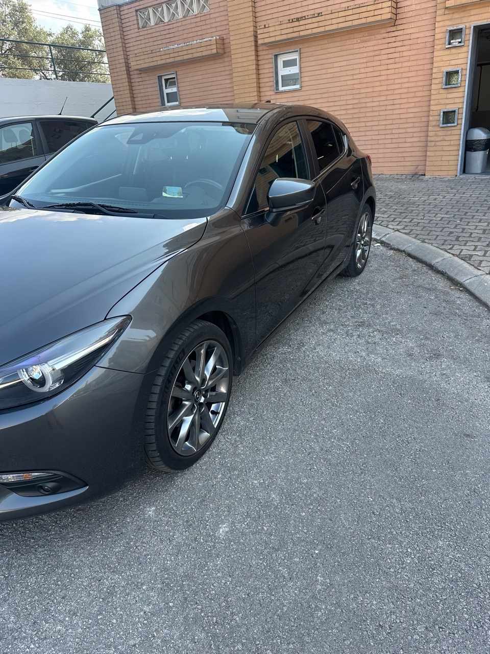 mazda-3-2-2-skyactiv-d-2018-diesel-2191cc