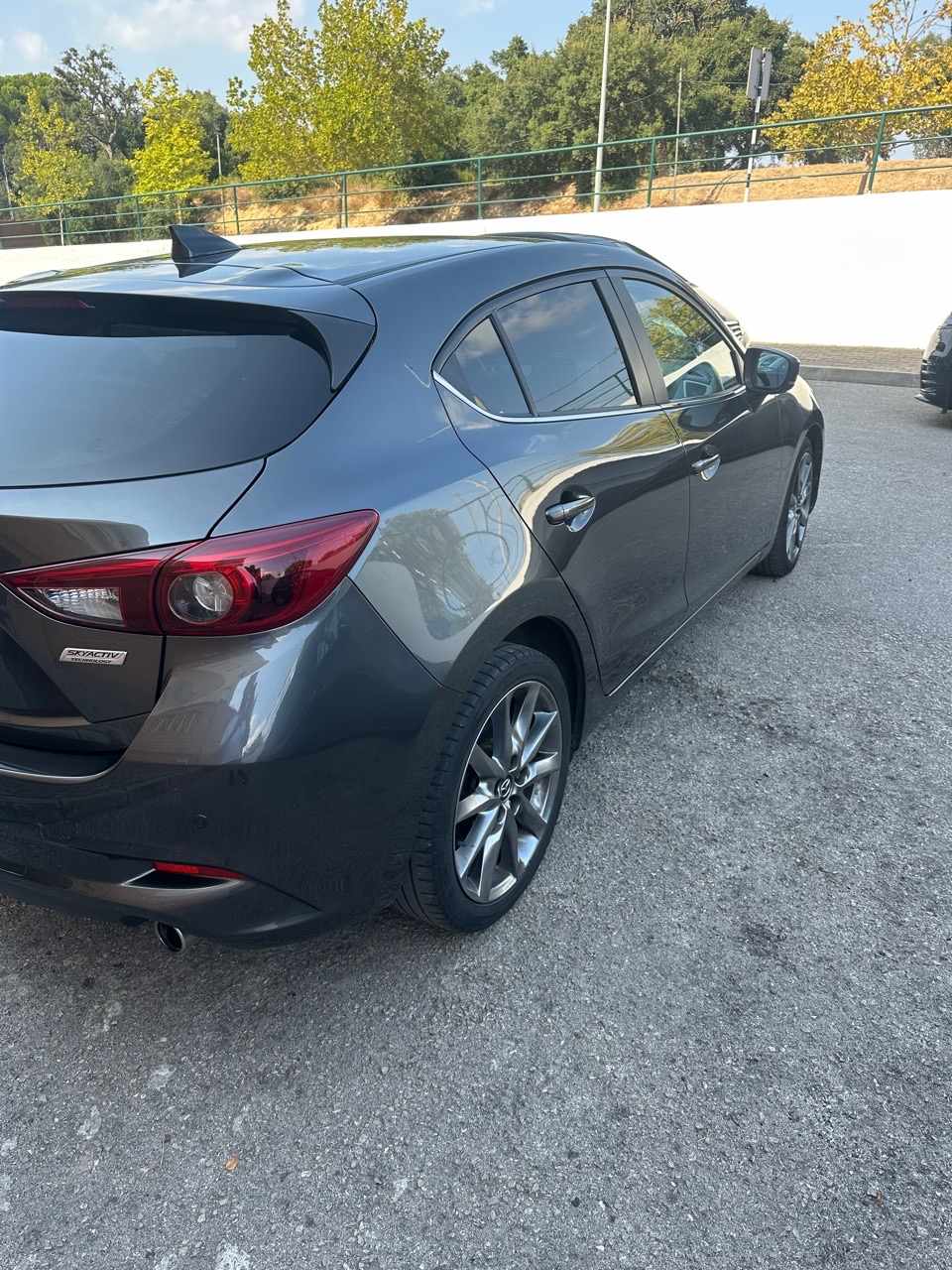 mazda-3-2-2-skyactiv-d-2018-diesel-2191cc