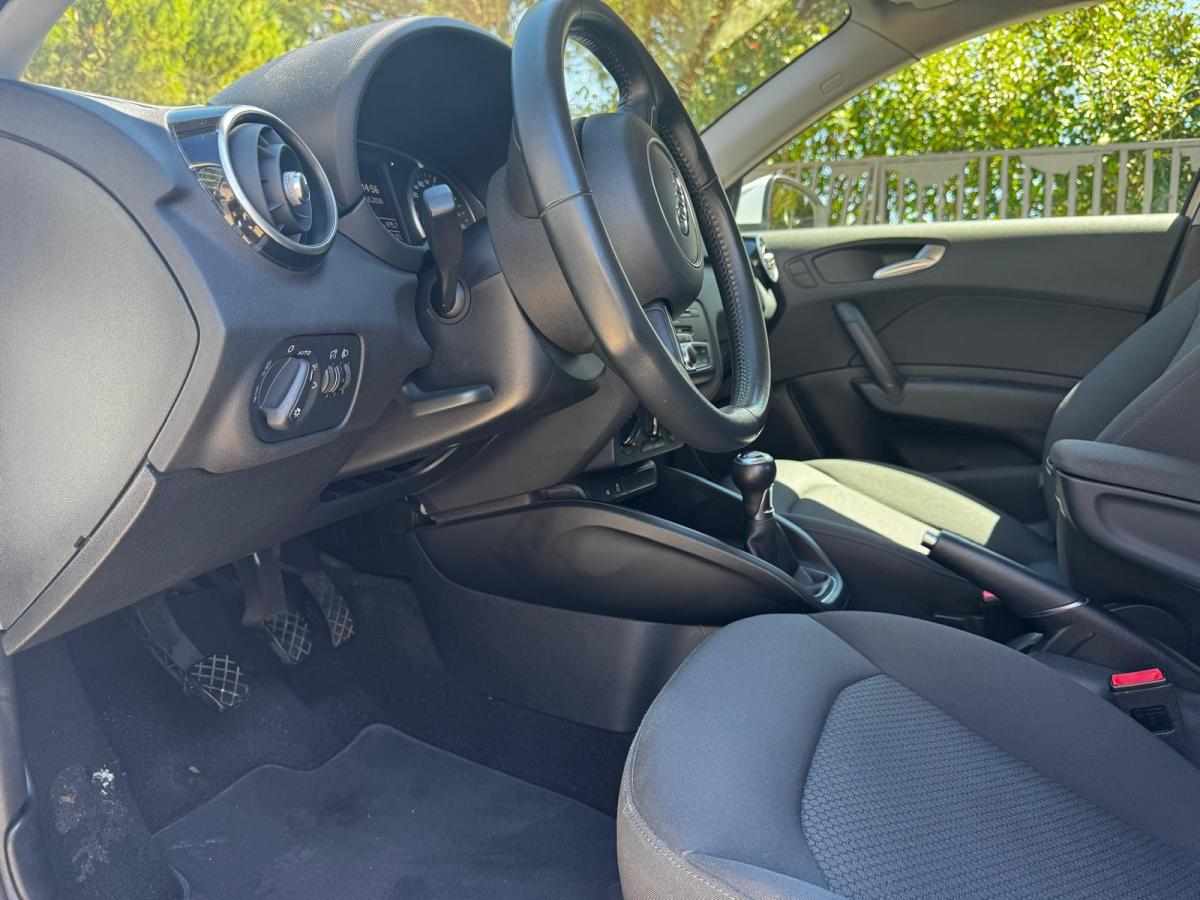 audi-a1-1-0-tfsi-2017-gasolina-999cc