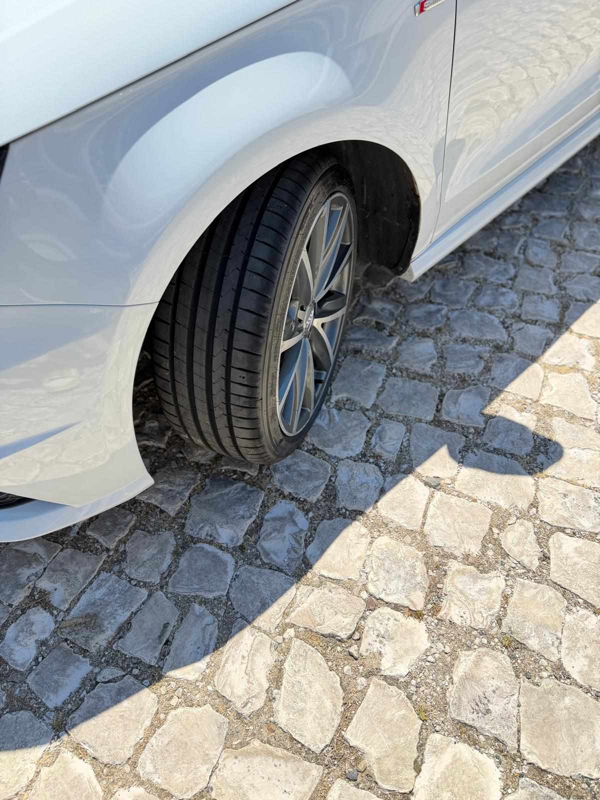 audi-a1-1-0-tfsi-2017-gasolina-999cc
