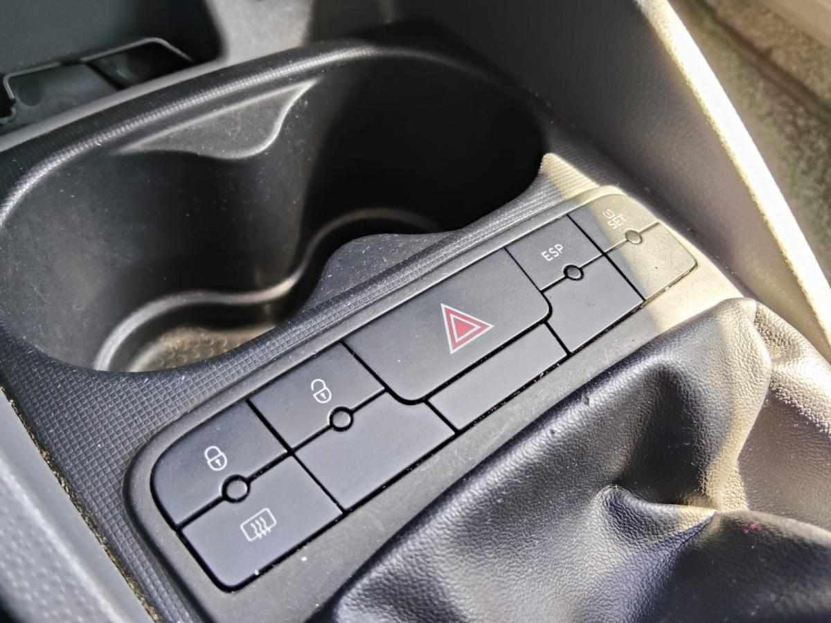 seat-ibiza-1-6-tdi-2011-diesel-1598cc