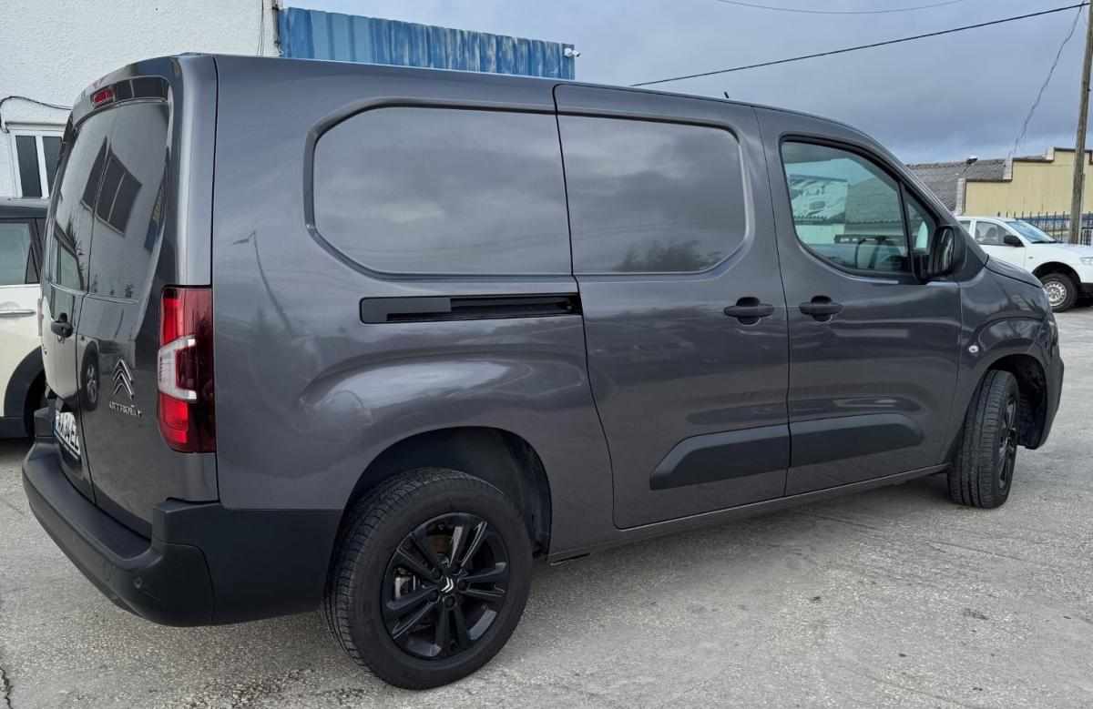 citroen-berlingo-1-5-bluehdi-2023-diesel-1499cc