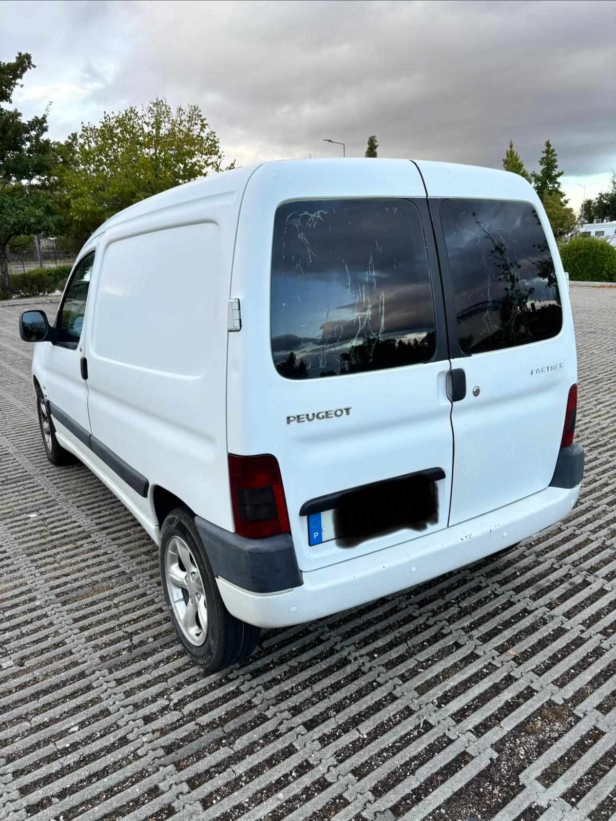 peugeot-partner-2-0-hdi-2006-diesel-1997cc