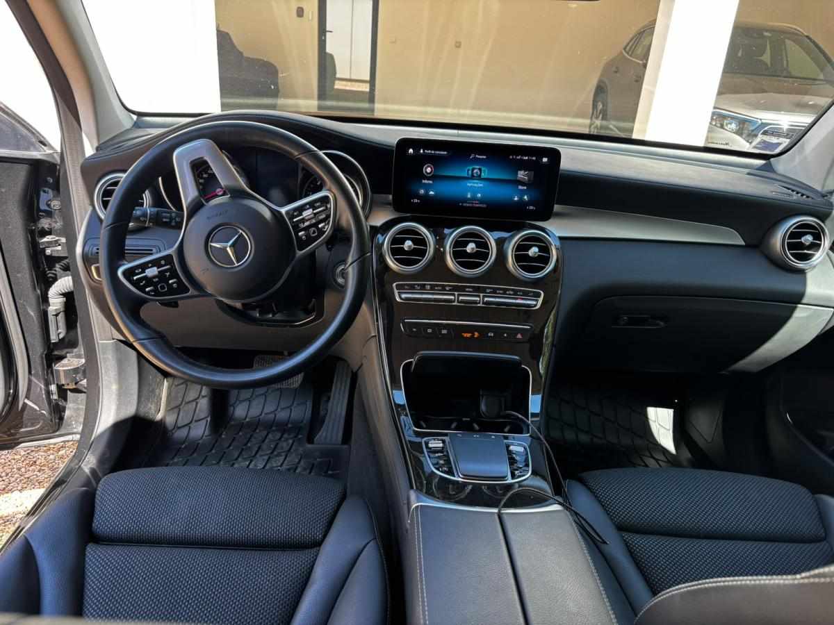 mercedes-benz-glc-220-d-4matic-2021-diesel-1950cc