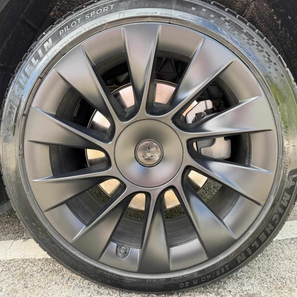 tesla-model-y-long-range-awd-2022-eletrico