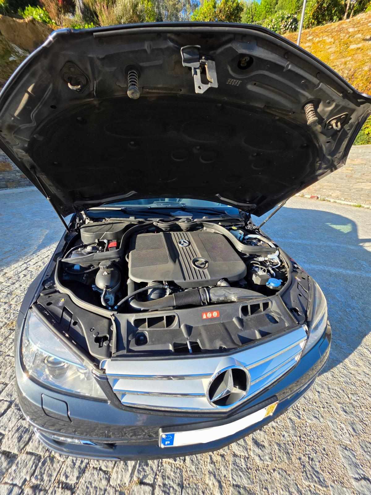 mercedes-benz-classe-c-c-200-cdi-blueefficiency-2010-diesel-2143cc
