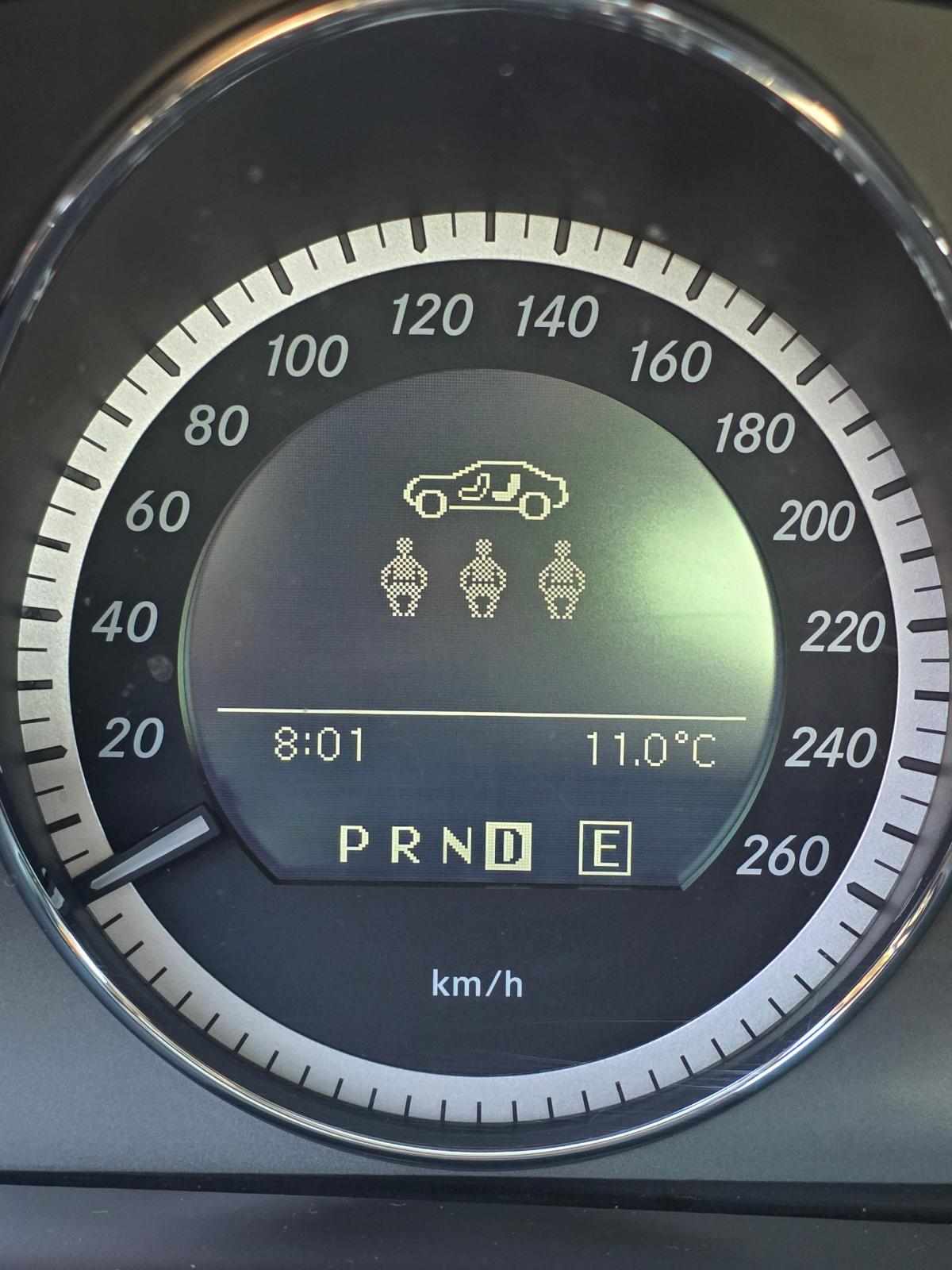 mercedes-benz-classe-c-c-200-cdi-blueefficiency-2010-diesel-2143cc