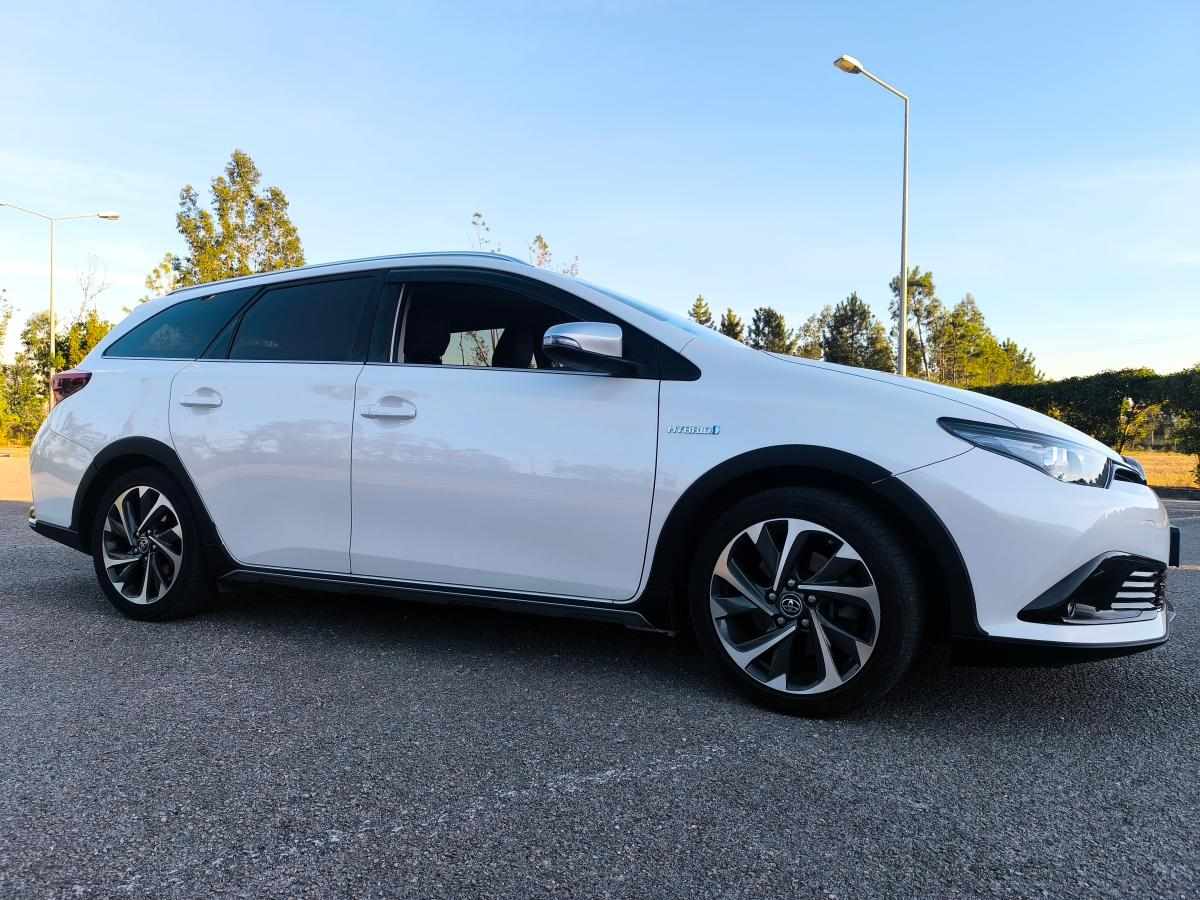 toyota-auris-hybrid-1-8-vvt-i-3jm-2018-gasolina-1798cc