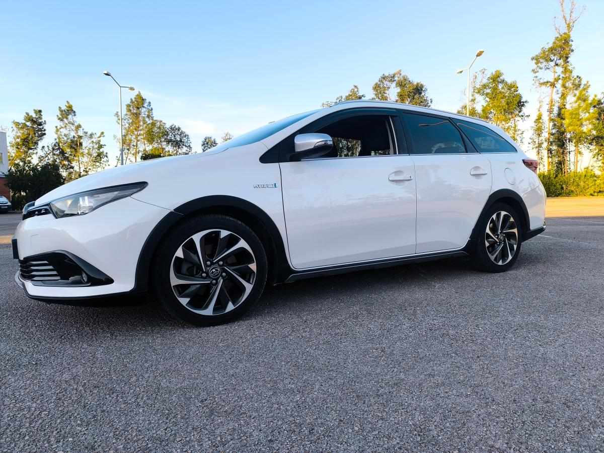 toyota-auris-hybrid-1-8-vvt-i-3jm-2018-gasolina-1798cc