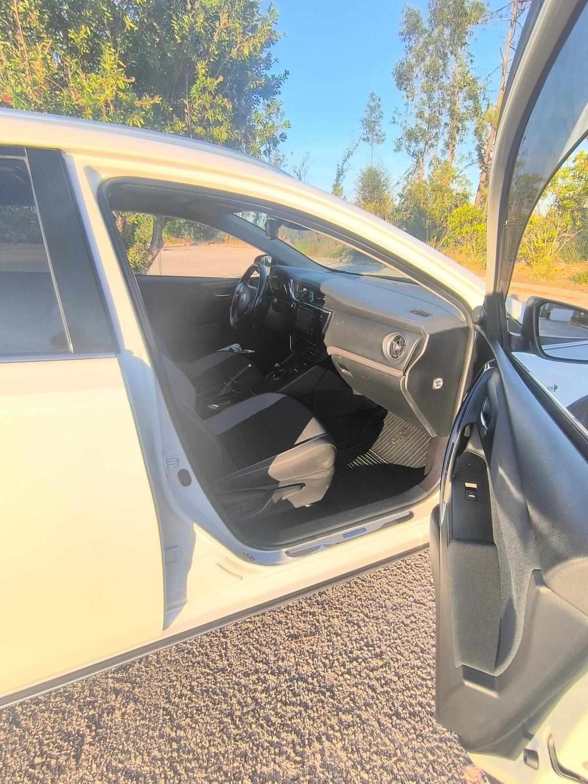 toyota-auris-hybrid-1-8-vvt-i-3jm-2018-gasolina-1798cc