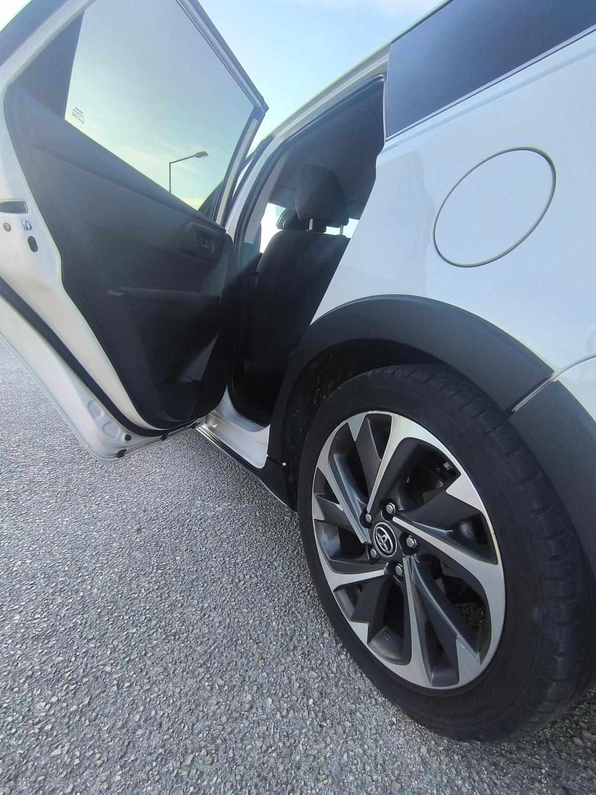 toyota-auris-hybrid-1-8-vvt-i-3jm-2018-gasolina-1798cc