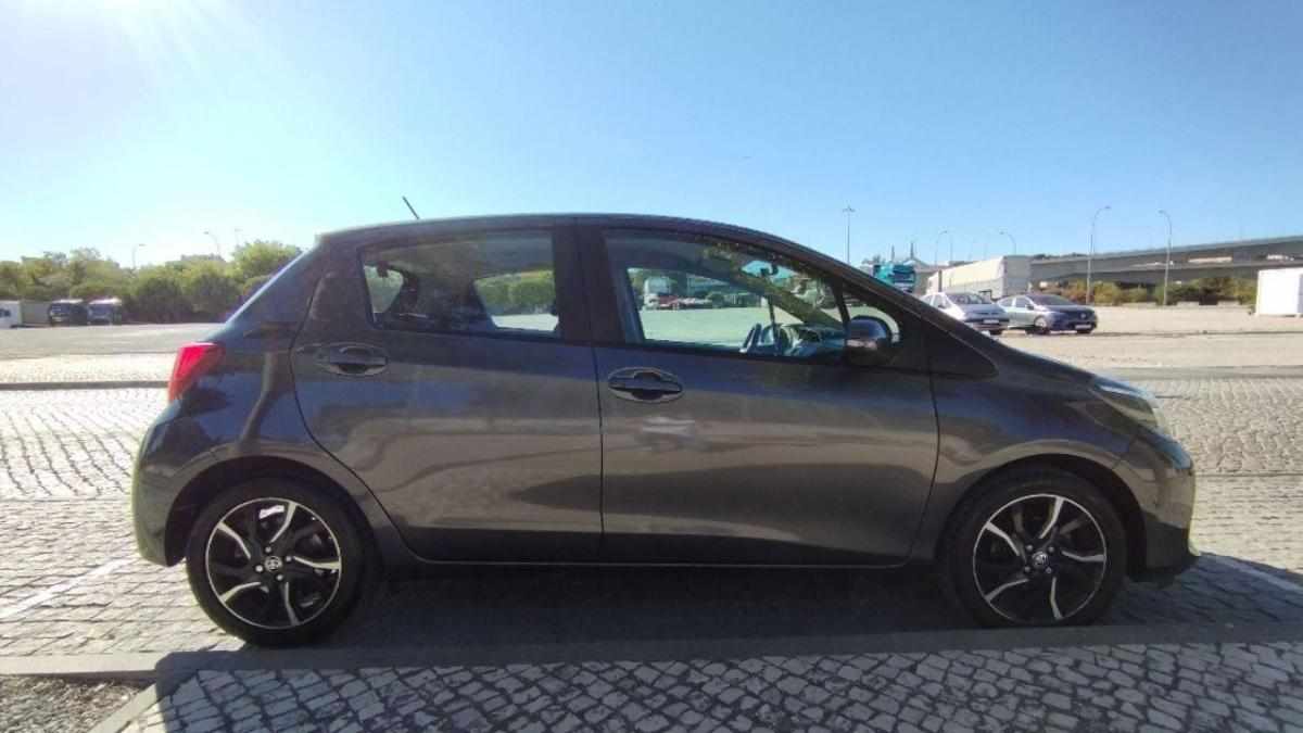 toyota-yaris-1-4-d-4d-2014-diesel-1364cc