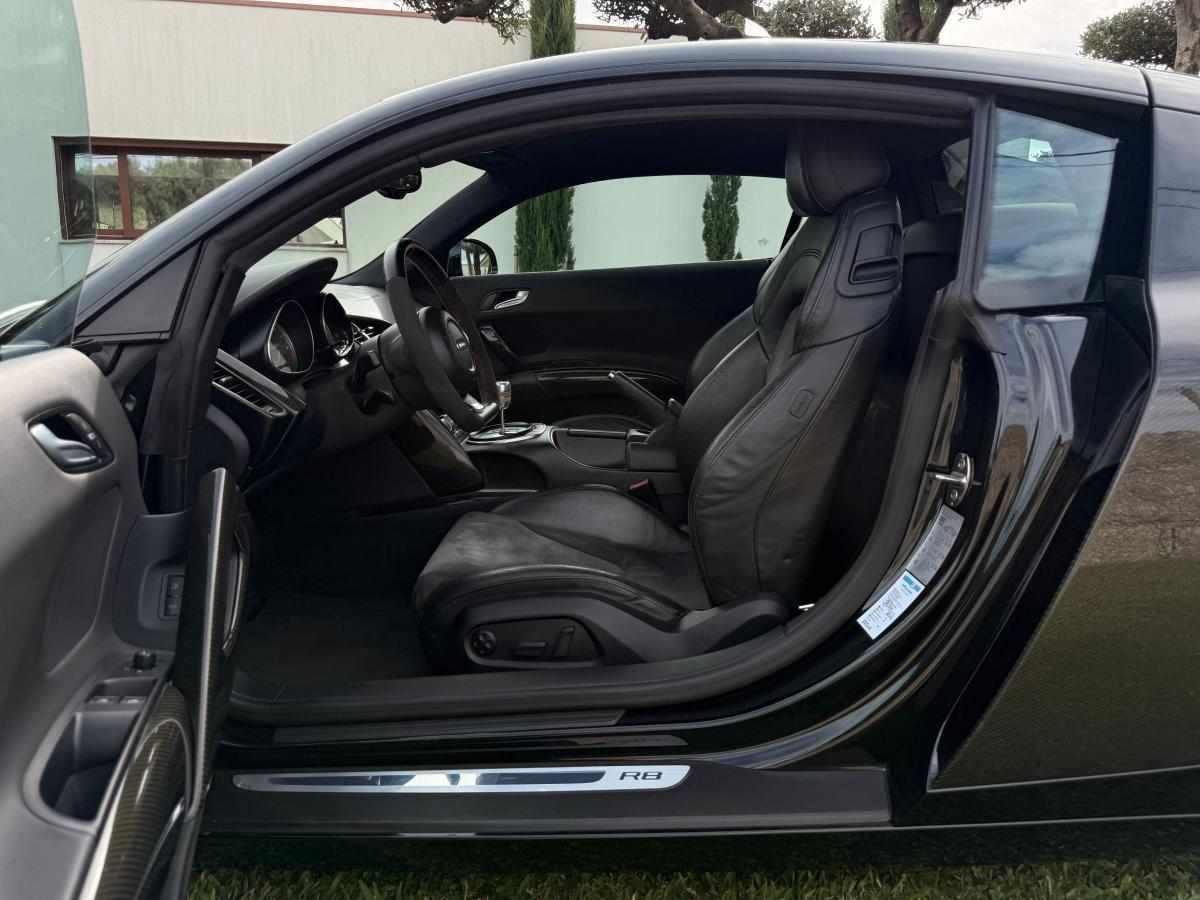 audi-r8-4-2-fsi-v8-quattro-2011-gasolina-4163cc