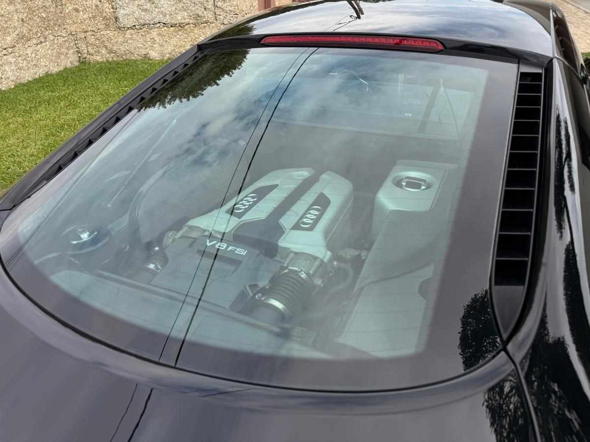 audi-r8-4-2-fsi-v8-quattro-2011-gasolina-4163cc