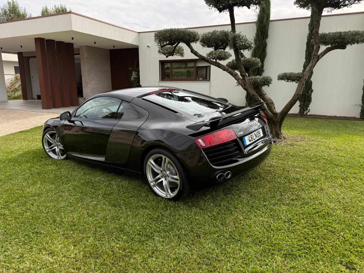 audi-r8-4-2-fsi-v8-quattro-2011-gasolina-4163cc