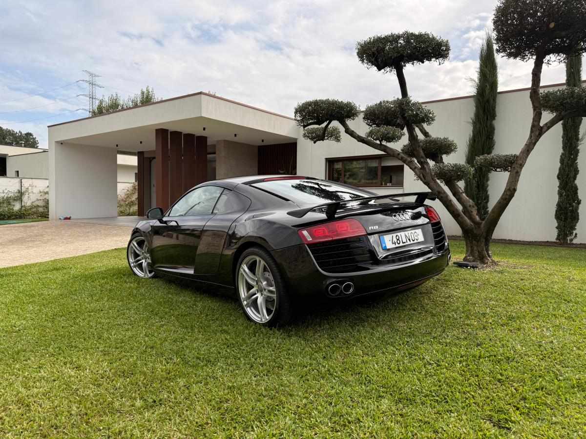 audi-r8-4-2-fsi-v8-quattro-2011-gasolina-4163cc