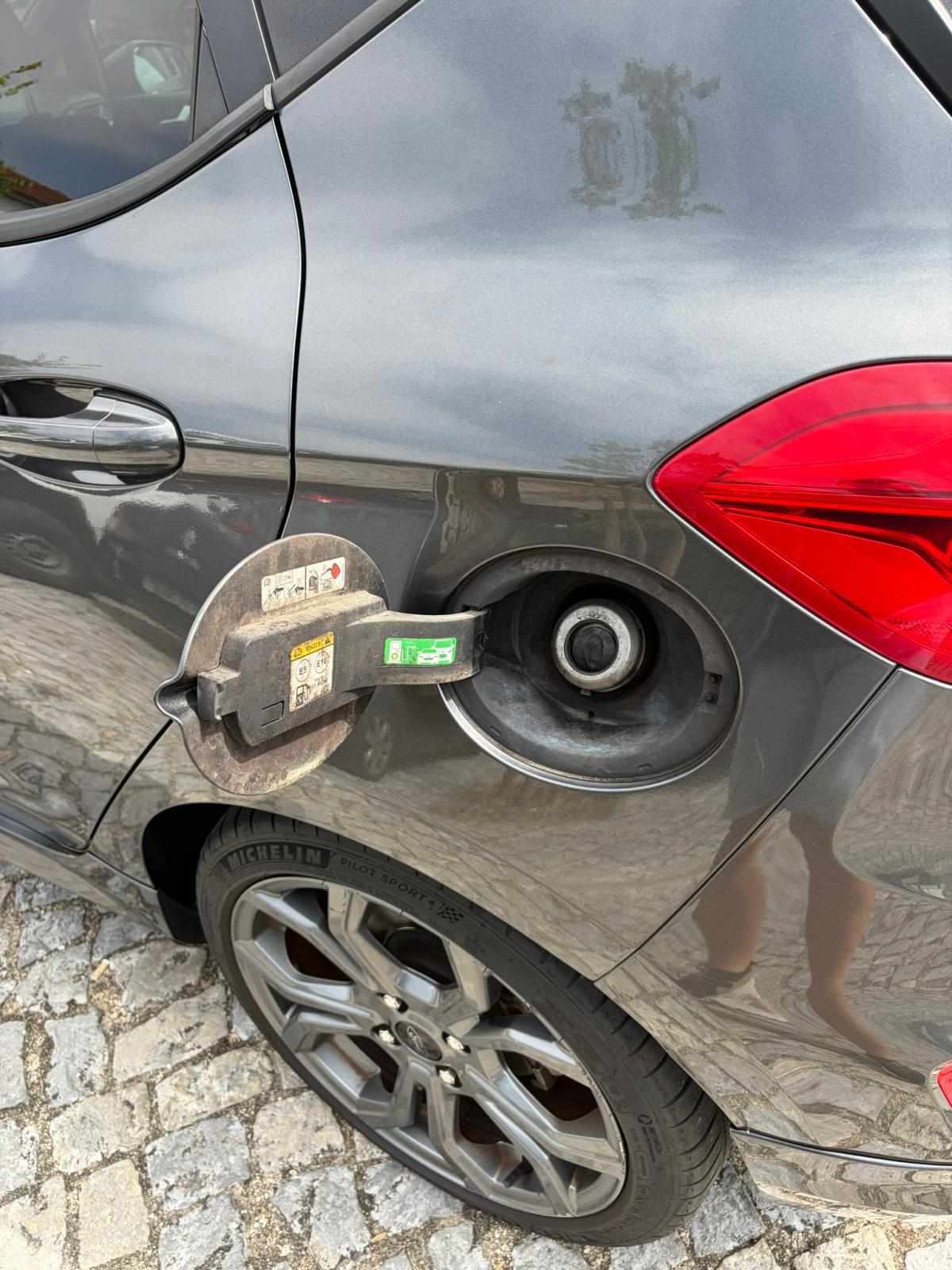 ford-fiesta-1-0-ecoboost-2018-gasolina-998cc