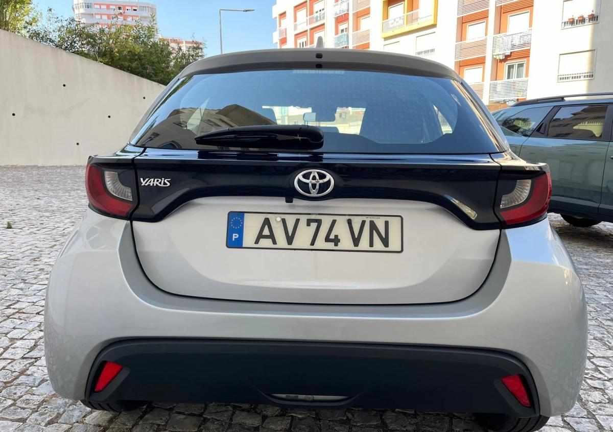 toyota-yaris-1-0-vvt-i-2023-gasolina-998cc
