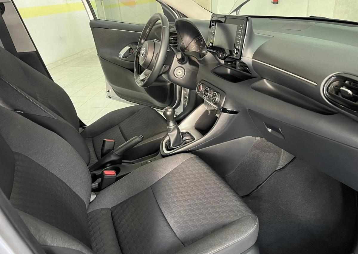 toyota-yaris-1-0-vvt-i-2023-gasolina-998cc
