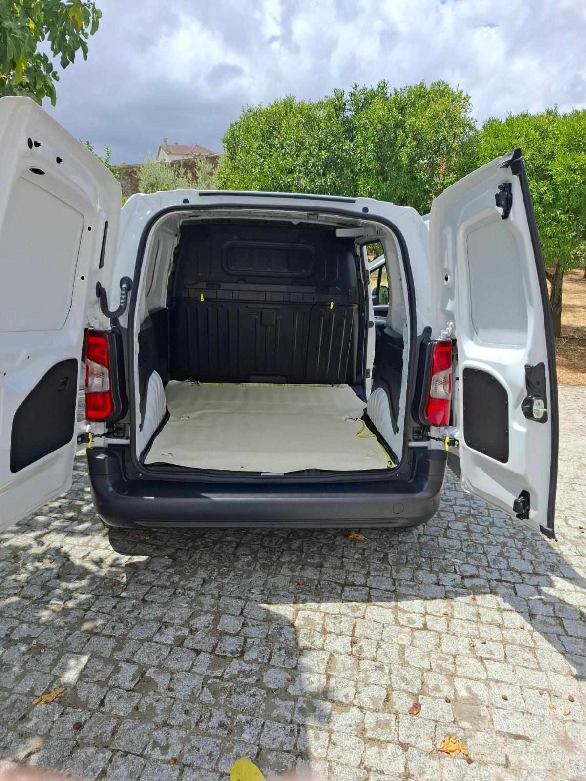 citroen-berlingo-1-5-bluehdi-2025-diesel-1499cc