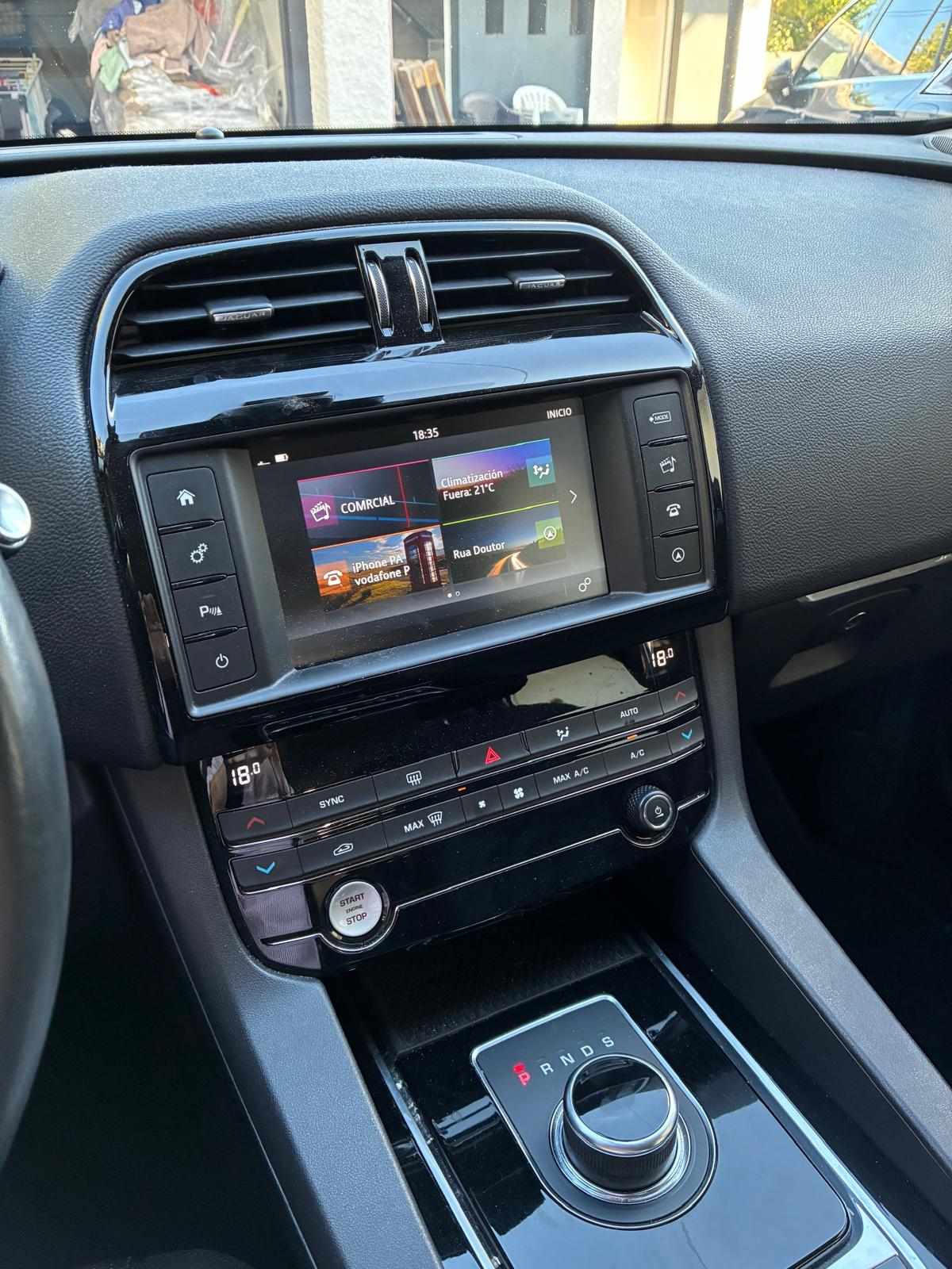 jaguar-f-pace-20d-2018-diesel-1999cc