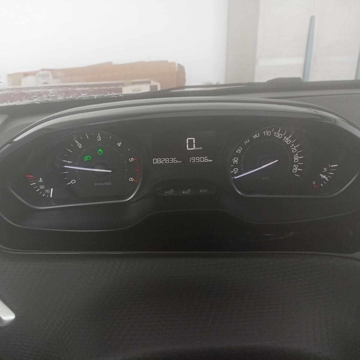 peugeot-208-1-5-bluehdi-2019-diesel-1499cc