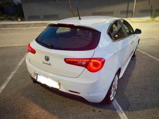 alfa-romeo-giulietta-1-6-jtdm-16v-2013-diesel-1598cc