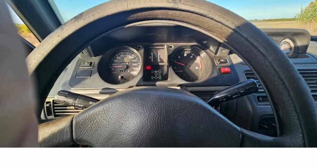 mitsubishi-pajero-2-5-td-awd-1996-diesel-2477cc