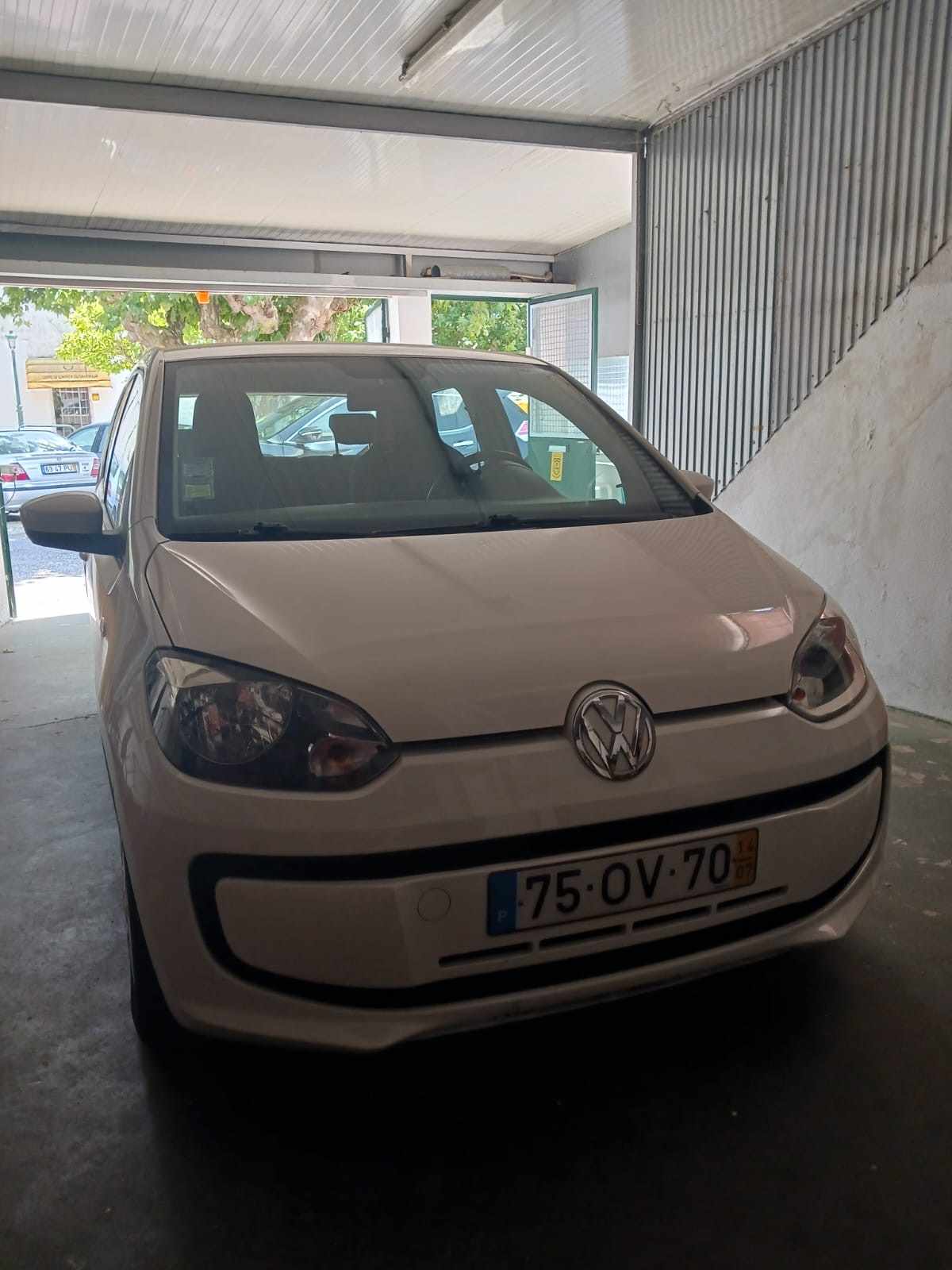 volkswagen-up-1-0-2014-gasolina-999cc