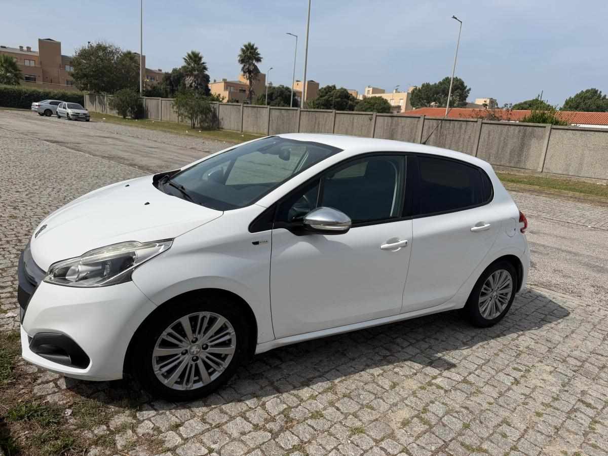 peugeot-208-1-6-bluehdi-2016-diesel-1560cc