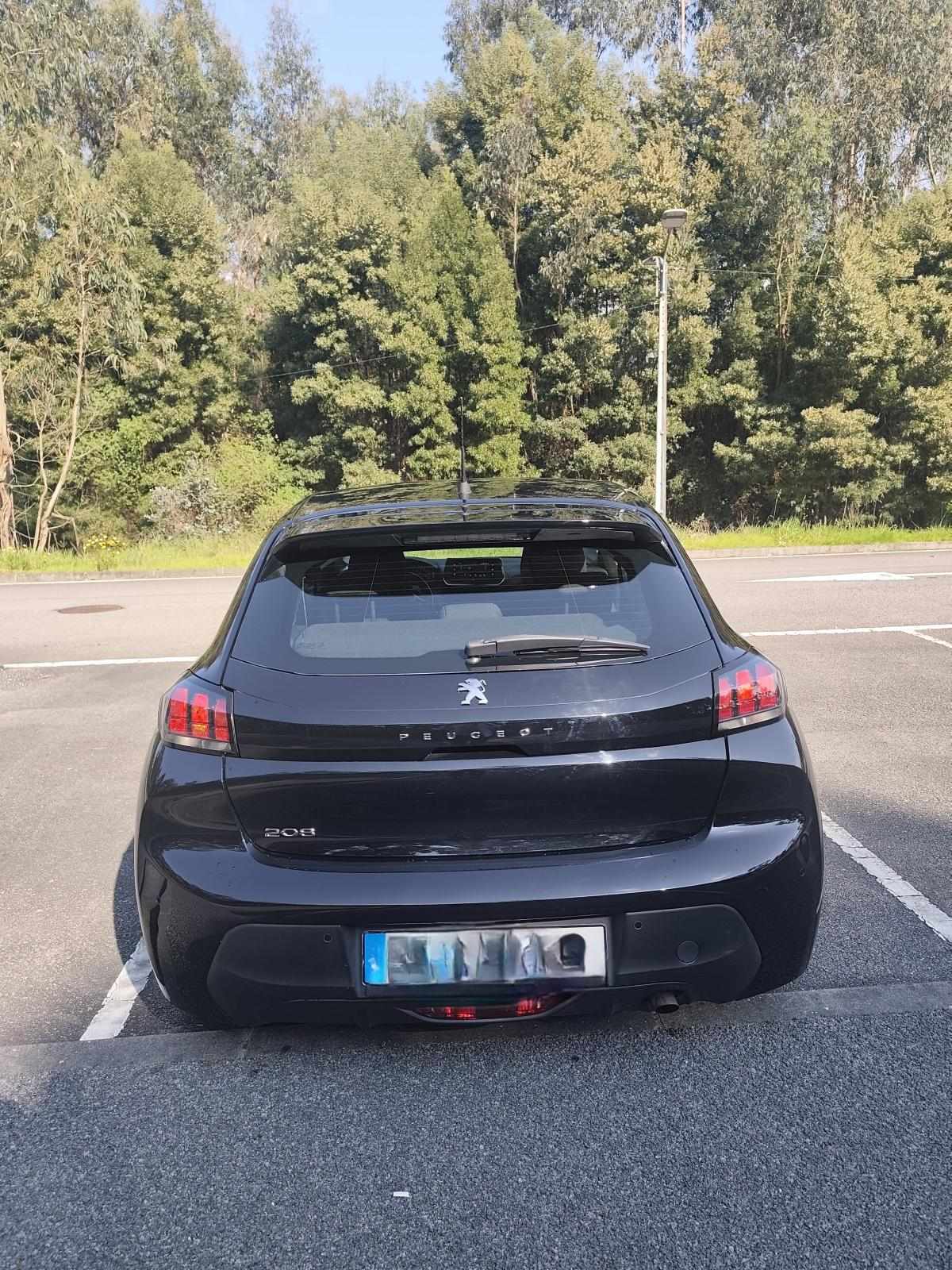 peugeot-208-1-2-puretech-2021-gasolina-1199cc