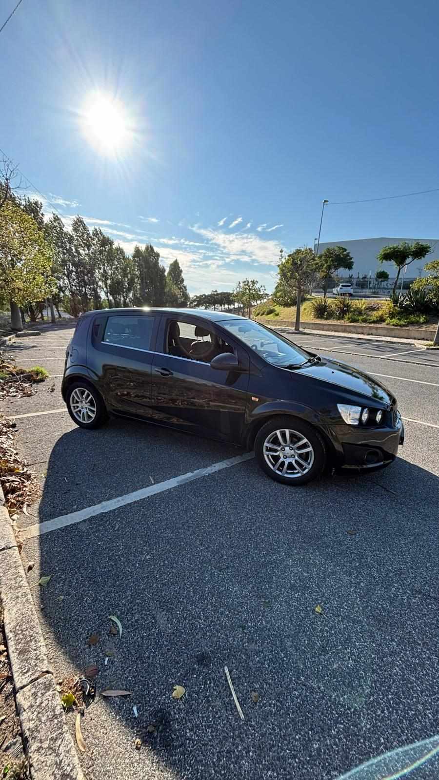chevrolet-aveo-1-2-2012-gasolina-1229cc