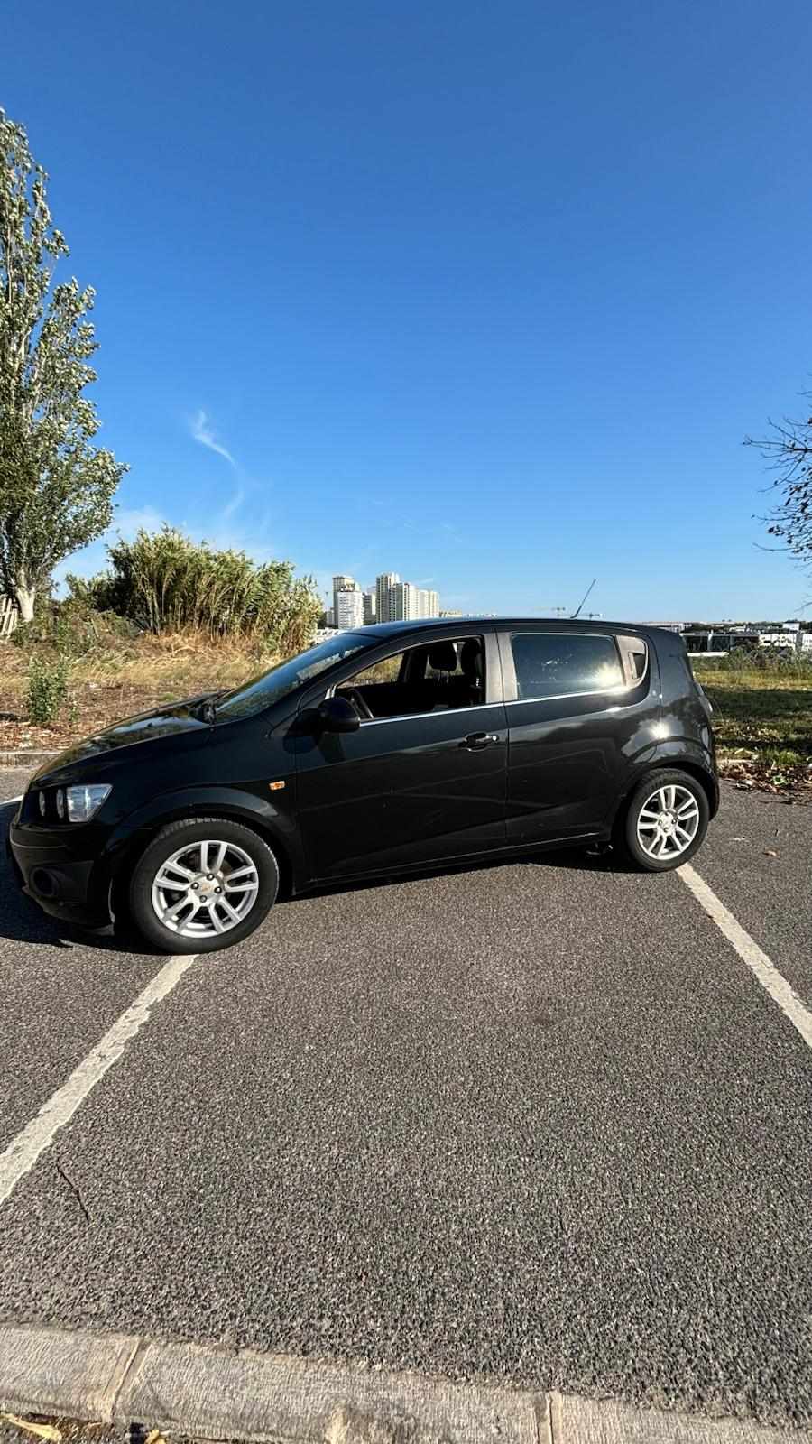chevrolet-aveo-1-2-2012-gasolina-1229cc