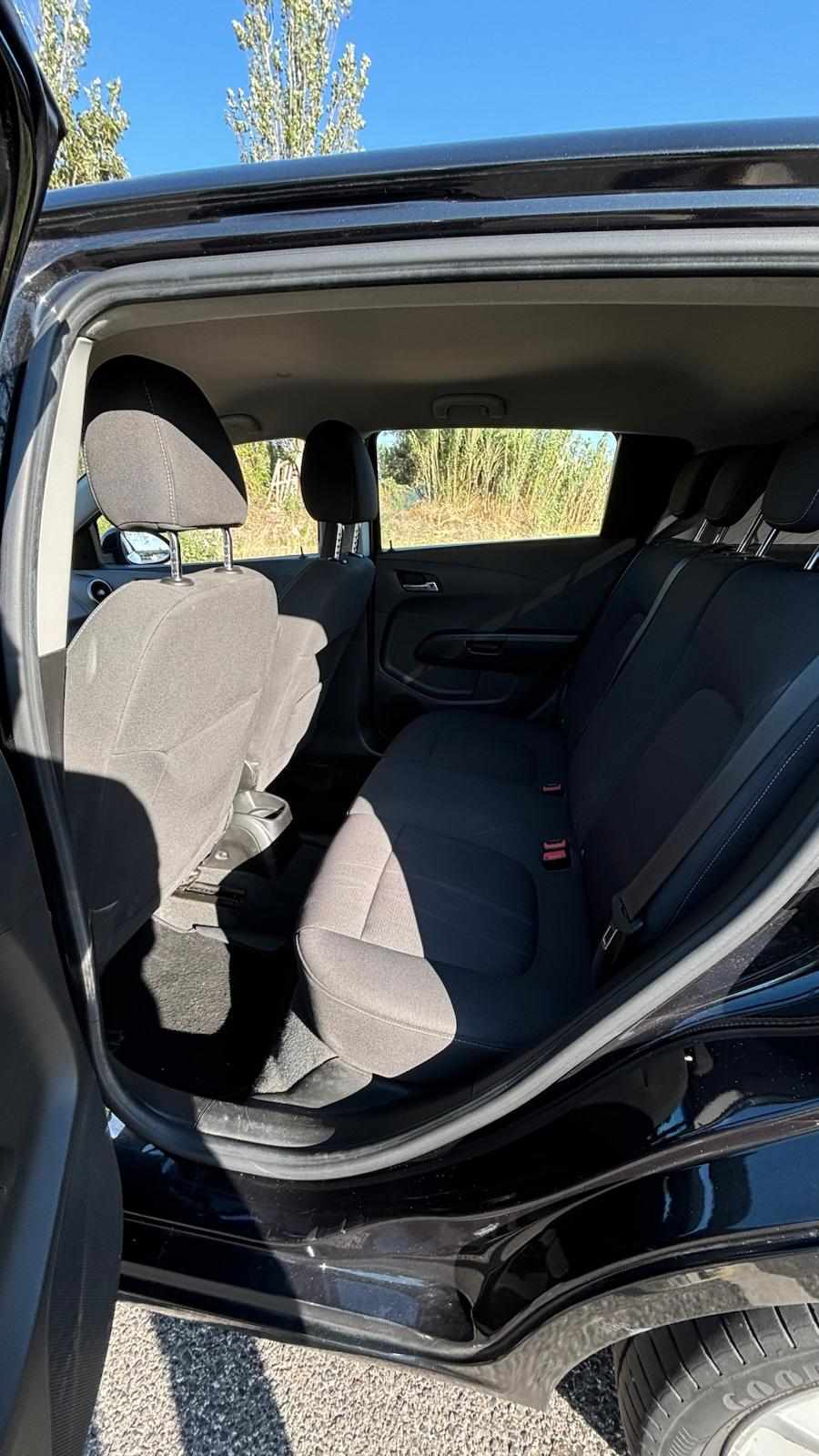 chevrolet-aveo-1-2-2012-gasolina-1229cc