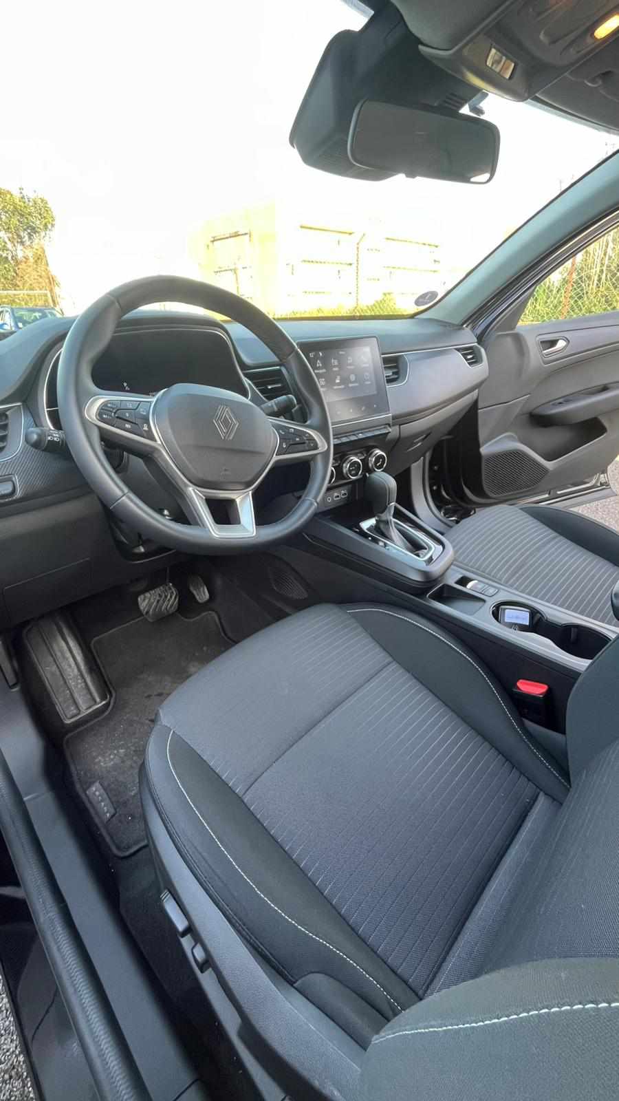 renault-arkana-e-tech-hybrid-2024-gasolina-1598cc