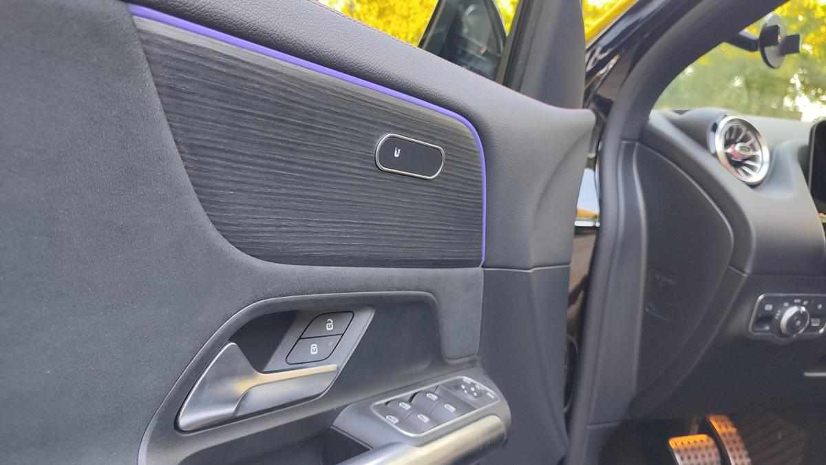 mercedes-benz-gla-200-2020-gasolina-1332cc