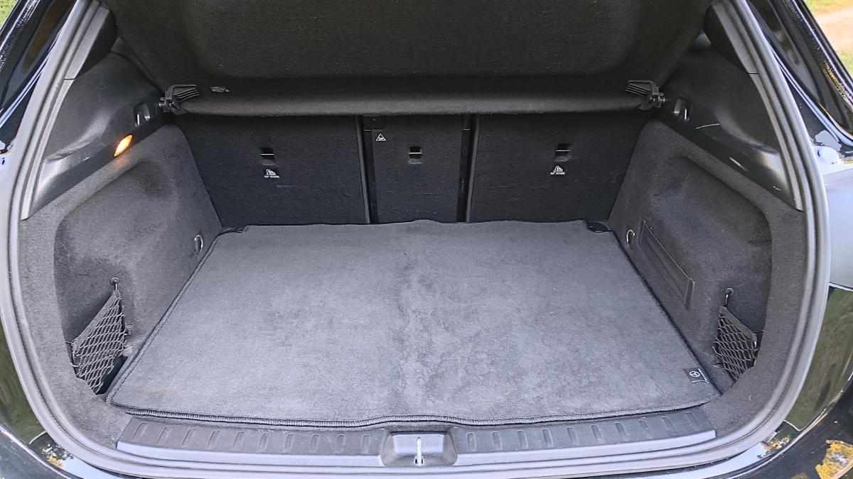 mercedes-benz-gla-200-2020-gasolina-1332cc