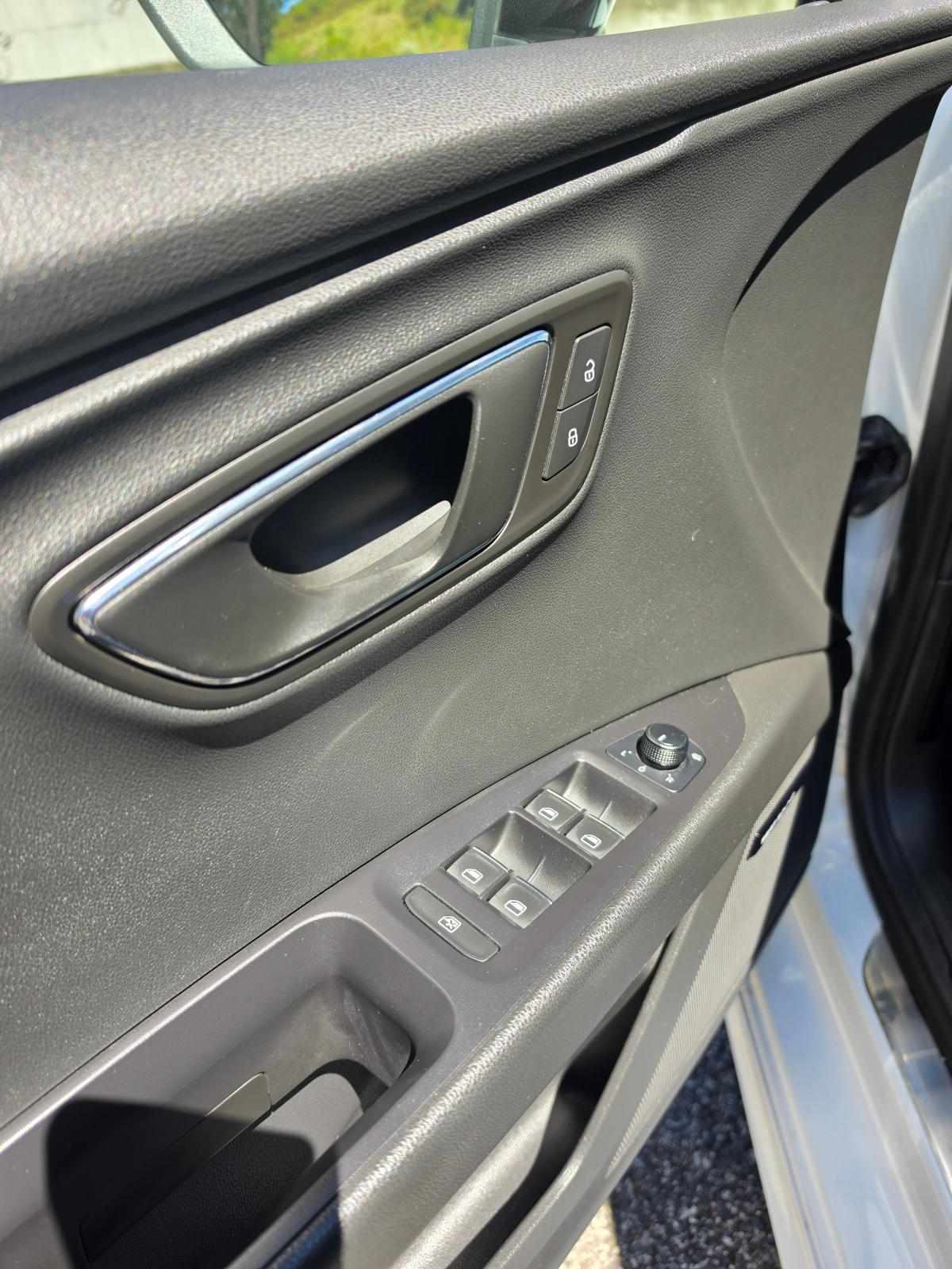 seat-leon-2-0-tdi-2013-diesel-1968cc